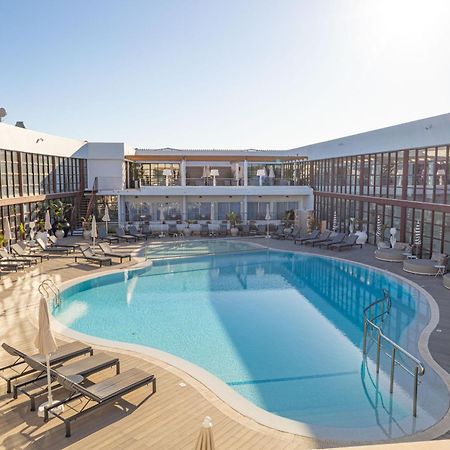 Seth Port Ciutadella Hotel Exterior photo