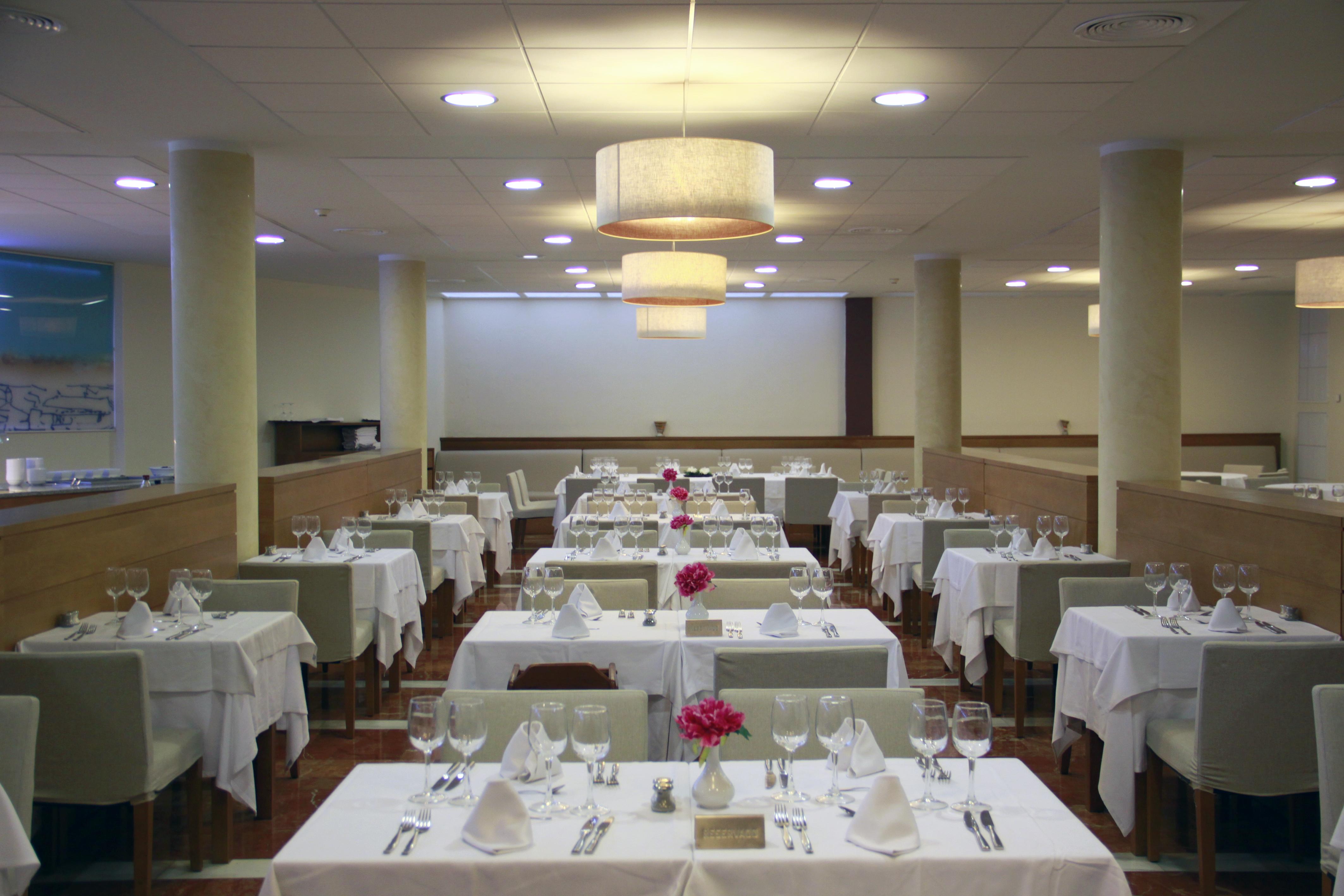 Seth Port Ciutadella Hotel Exterior photo